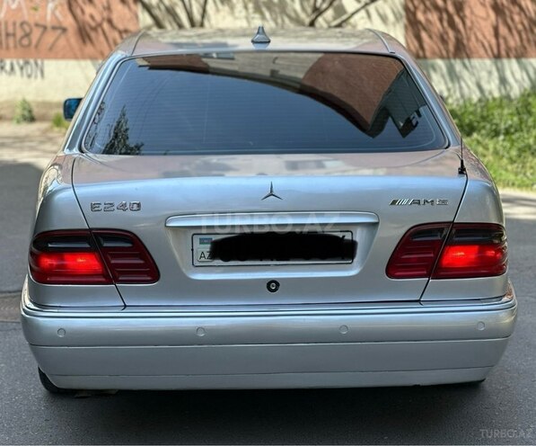 Mercedes E 240 1998, 257,841 km - 2.4 l - Bakı