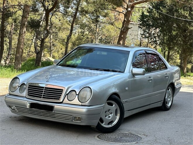 Mercedes E 240 1998, 257,841 km - 2.4 l - Bakı