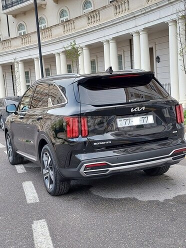 Kia Sorento-13