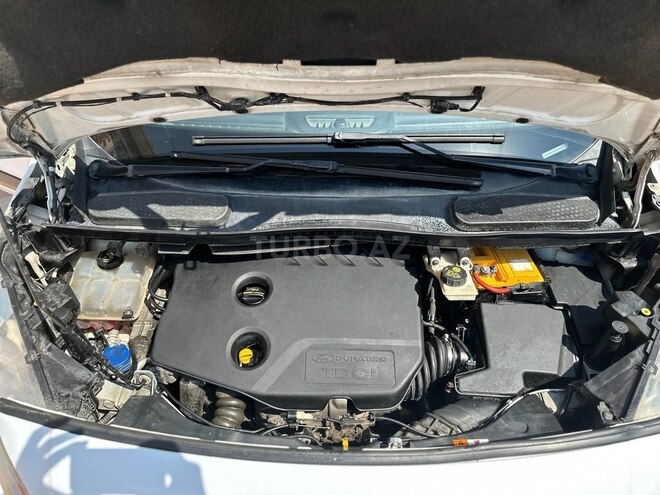 Ford Tourneo Connect 2014, 344,000 km - 1.6 l - Masallı