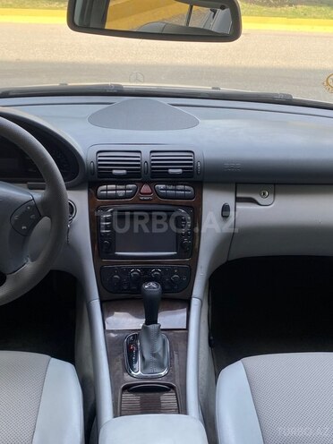 Mercedes C 240 2004, 218,254 km - 2.4 l - Sumqayıt