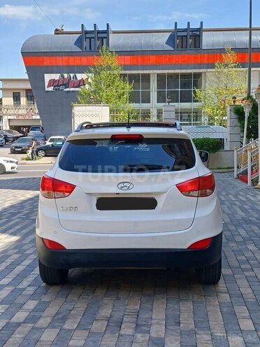 Hyundai ix35 2014, 175,000 km - 2.0 l - Bakı