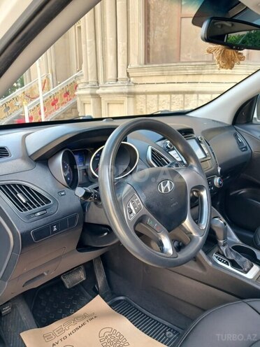 Hyundai ix35 2014, 175,000 km - 2.0 l - Bakı