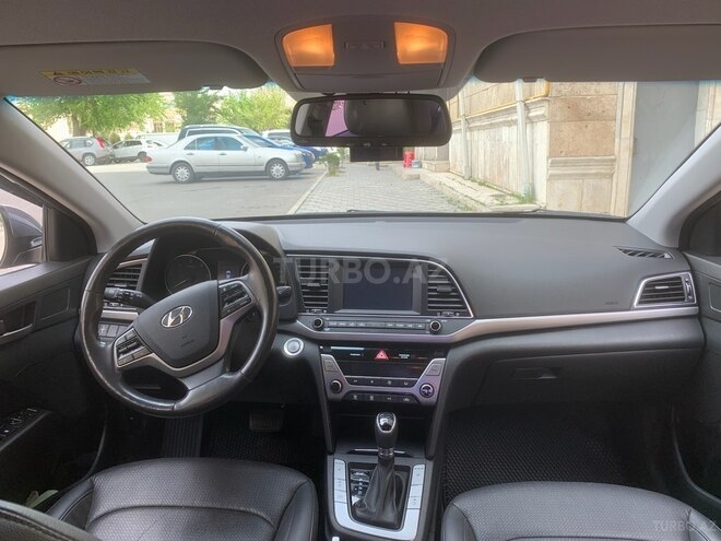 Hyundai Avante 2015, 198,000 km - 1.6 l - Naxçıvan