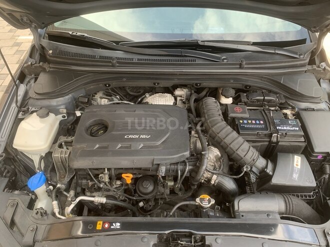 Hyundai Avante 2015, 198,000 km - 1.6 l - Naxçıvan