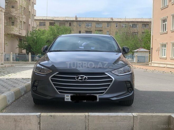 Hyundai Avante 2015, 198,000 km - 1.6 l - Naxçıvan