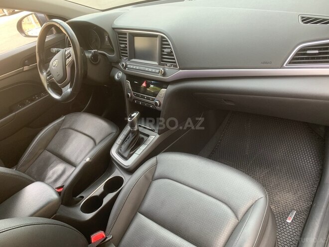 Hyundai Avante 2015, 198,000 km - 1.6 l - Naxçıvan