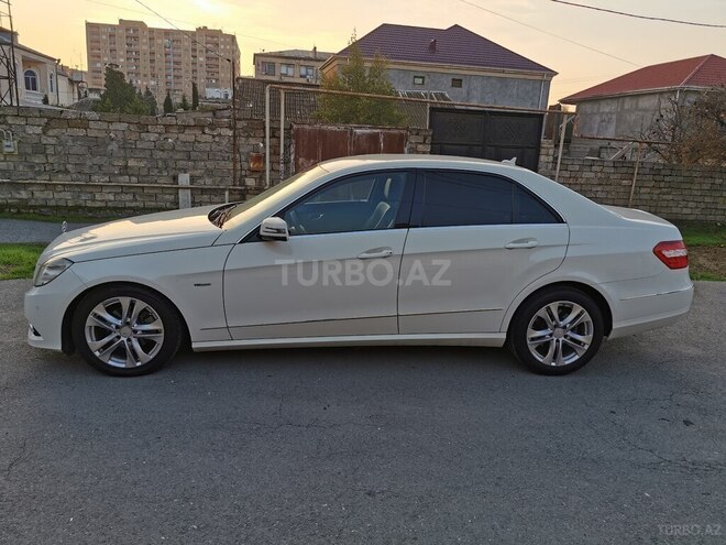 Mercedes E 220 d 2010, 285,000 km - 2.2 l - Bakı