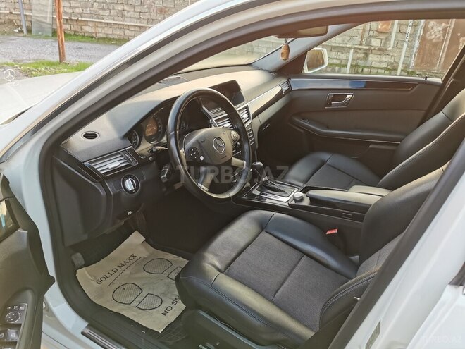 Mercedes E 220 d 2010, 285,000 km - 2.2 l - Bakı