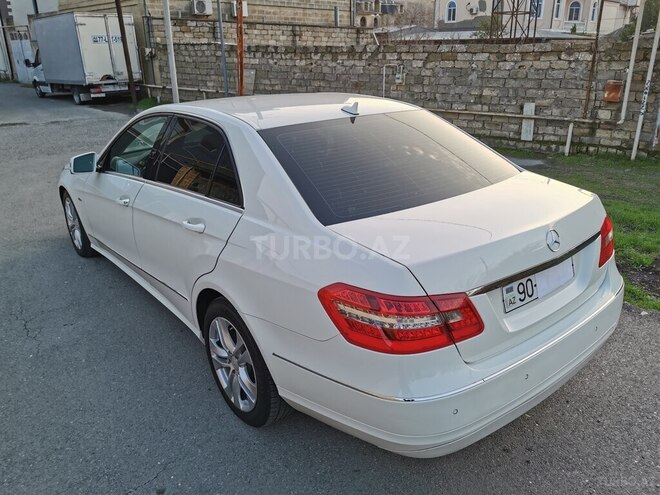 Mercedes E 220 d 2010, 285,000 km - 2.2 l - Bakı