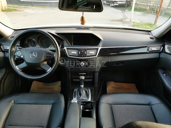 Mercedes E 220 d 2010, 285,000 km - 2.2 l - Bakı