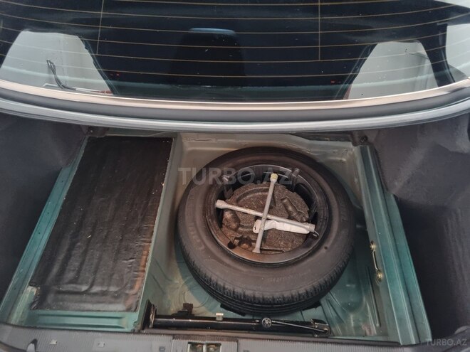 Mercedes E 230 1997, 305,137 km - 2.3 l - Bakı