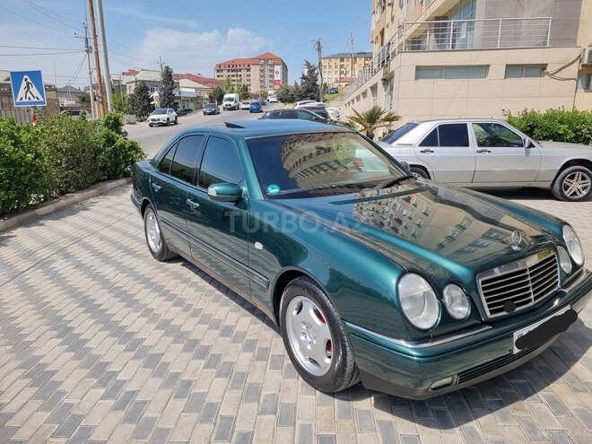 Mercedes E 230 1997, 305,137 km - 2.3 l - Bakı