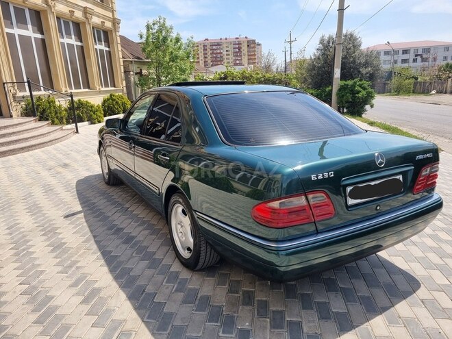 Mercedes E 230 1997, 305,137 km - 2.3 l - Bakı