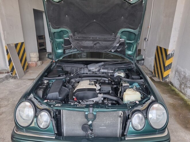 Mercedes E 230 1997, 305,137 km - 2.3 l - Bakı