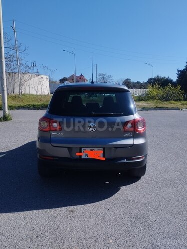 Volkswagen Tiguan 2008, 230,000 km - 2.0 l - Bakı