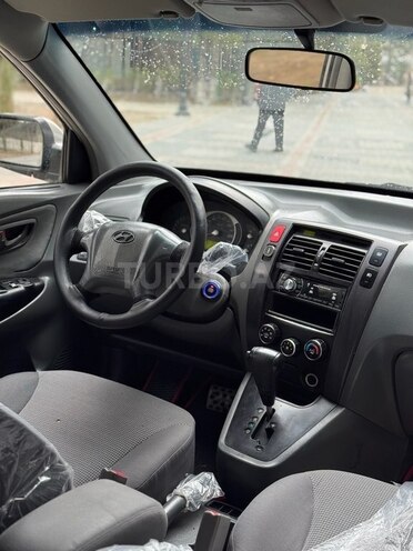 Hyundai Tucson 2006, 270,494 km - 2.0 l - Bakı