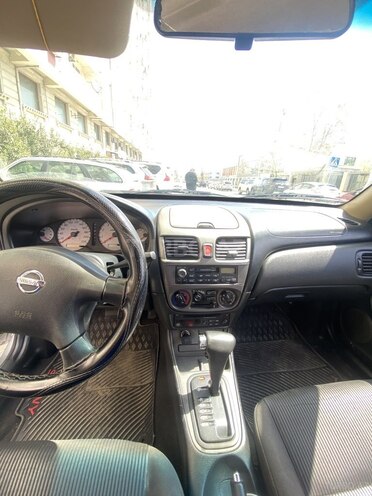 Nissan Sunny 2008, 300,000 km - 1.6 l - Bakı