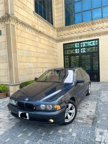 BMW 525 2002, 300,000 km - 2.5 l - Bakı