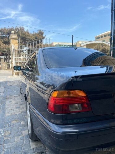 BMW 525 2002, 300,000 km - 2.5 l - Bakı