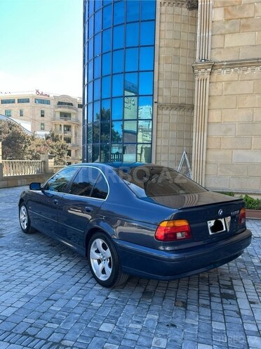 BMW 525 2002, 300,000 km - 2.5 l - Bakı