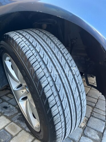 BMW 525 2002, 300,000 km - 2.5 l - Bakı