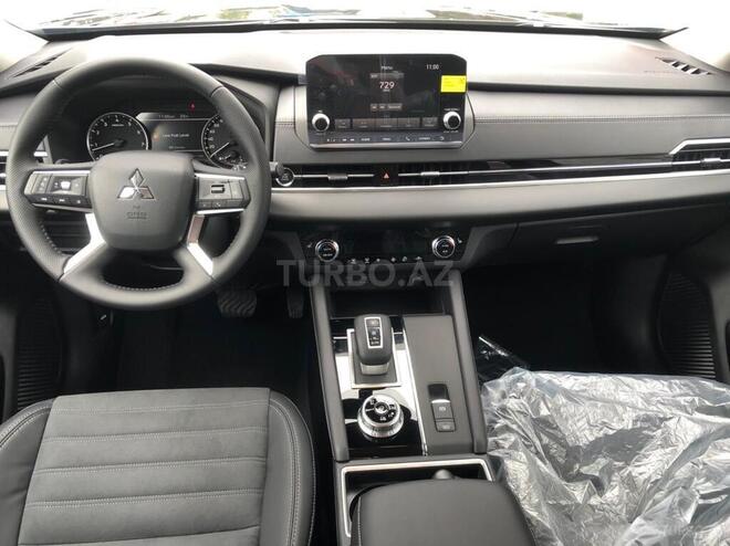 Mitsubishi Outlander 2025, 0 km - 2.4 l - Lənkəran
