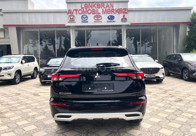 Mitsubishi Outlander 2025, 0 km - 2.4 l - Lənkəran