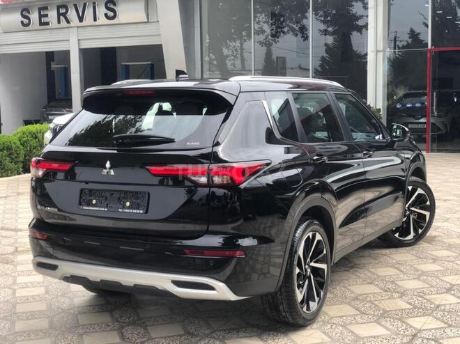 Mitsubishi Outlander 2025, 0 km - 2.4 l - Lənkəran