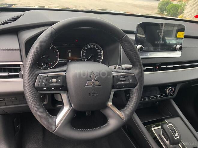 Mitsubishi Outlander 2025, 0 km - 2.4 l - Lənkəran