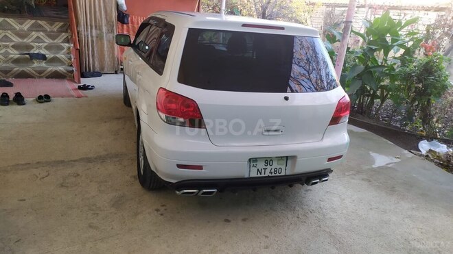 Mitsubishi Airtrek 2001, 300,000 km - 2.4 л - Bakı