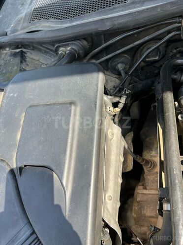 Volkswagen Passat 2001, 275,000 km - 1.8 l - Bakı