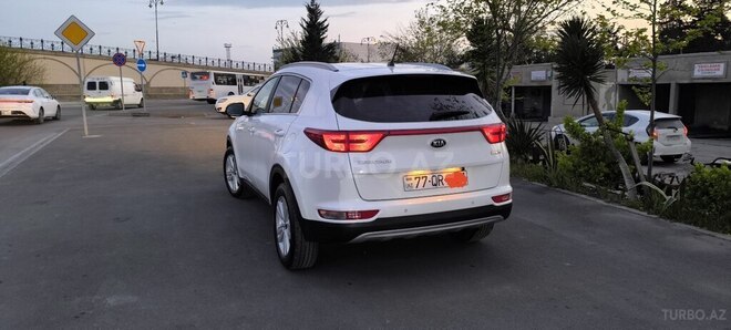 Kia Sportage 2017, 23,300 km - 2.0 л - Bakı