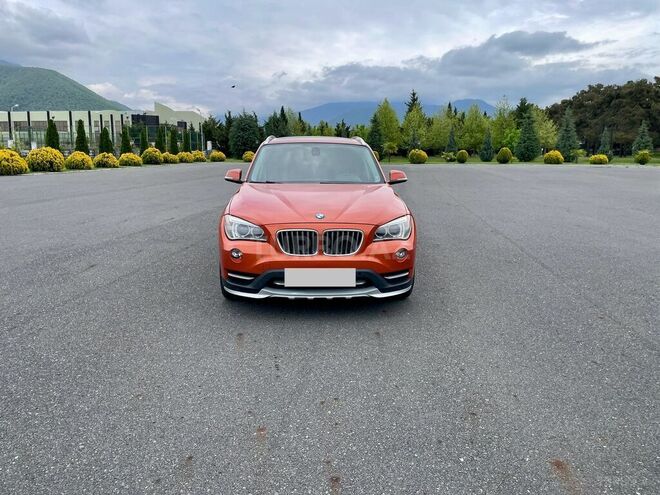BMW X1 2015, 154,497 km - 2.0 l - Qax