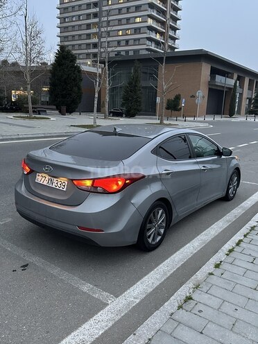 Hyundai Elantra 2015, 141,461 km - 1.8 л - Bakı