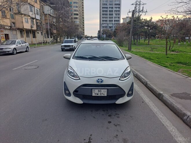 Toyota Aqua 2017, 90,000 km - 1.5 l - Bakı