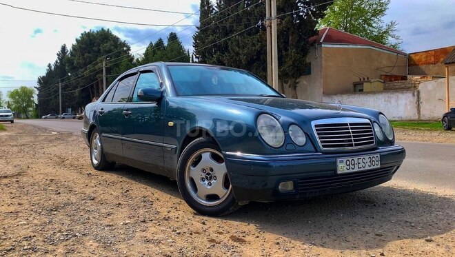 Mercedes E 240 1999, 207,192 km - 2.4 l - Şəmkir