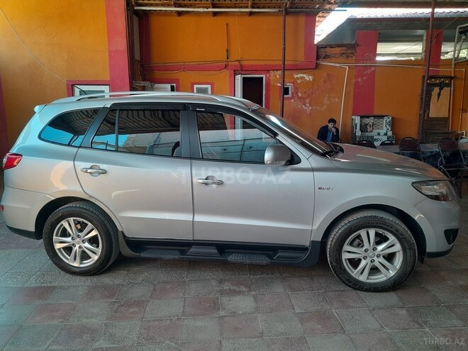 Hyundai Santa Fe 2009, 225,000 km - 2.0 l - Bakı