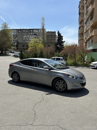 Hyundai Elantra 2015, 141,461 km - 1.8 л - Bakı