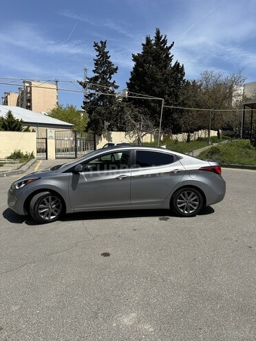 Hyundai Elantra 2015, 141,461 km - 1.8 л - Bakı