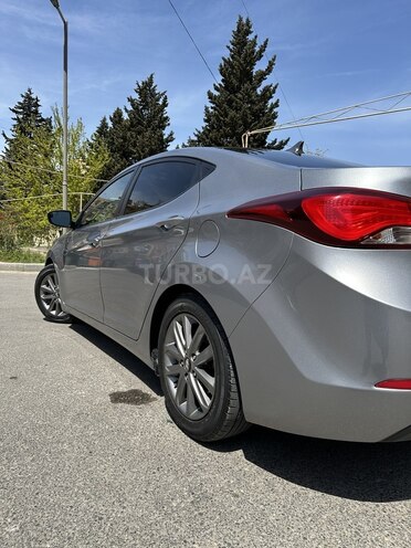 Hyundai Elantra 2015, 141,461 km - 1.8 л - Bakı