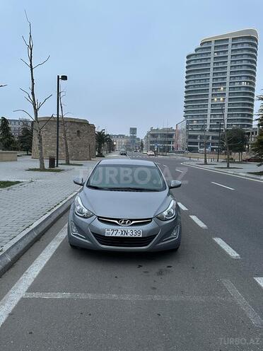 Hyundai Elantra 2015, 141,461 km - 1.8 л - Bakı