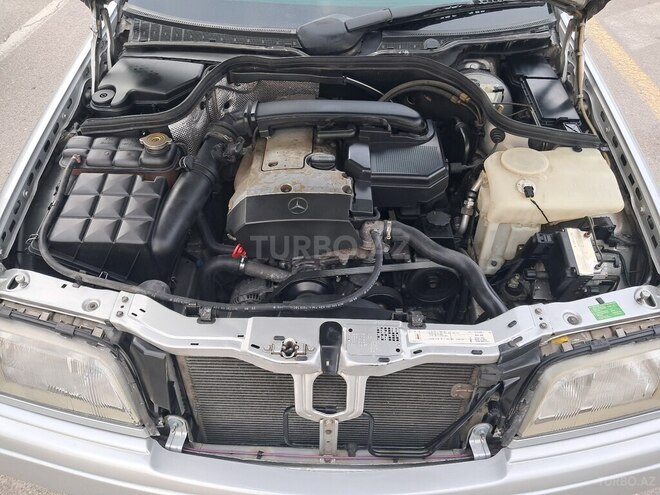 Mercedes C 180 1997, 270,000 km - 1.8 l - Sumqayıt