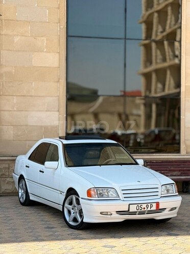 Mercedes C 230 1999, 233,000 km - 2.3 л - İmişli
