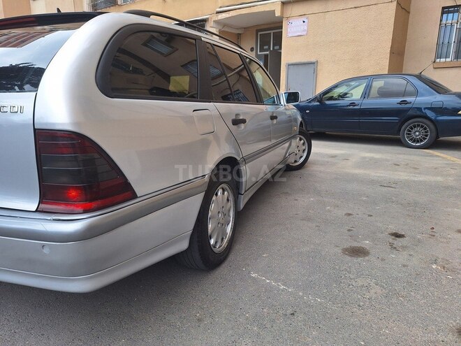 Mercedes C 220 d 1998, 386,000 km - 2.2 л - Bakı