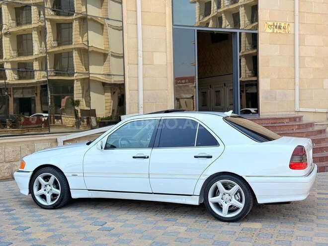 Mercedes C 230 1999, 233,000 km - 2.3 л - İmişli