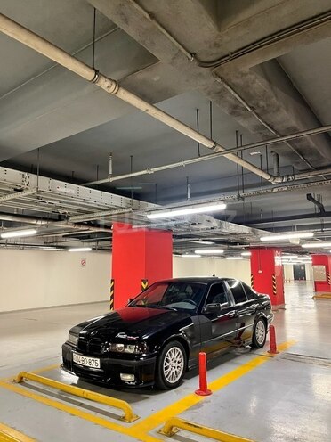 BMW 320 1993, 300,000 km - 2.0 l - Ağcabədi