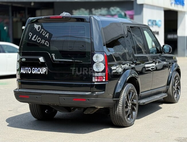 Land Rover Discovery-5