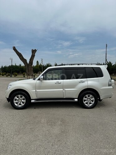 Mitsubishi Pajero 2010, 245,000 km - 3.5 л - Xaçmaz