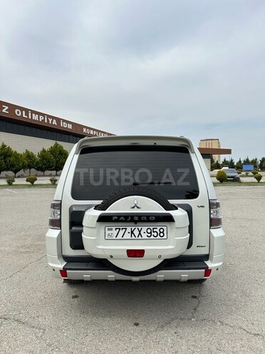 Mitsubishi Pajero 2010, 245,000 km - 3.5 л - Xaçmaz